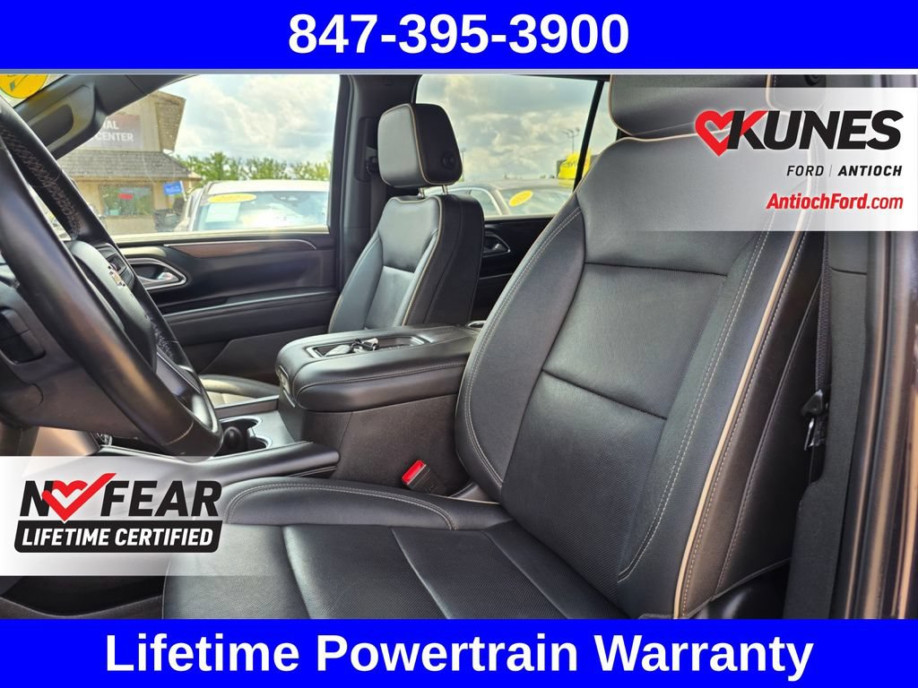 Used 2024 Chevrolet Suburban Premier AWD/4WD image 25