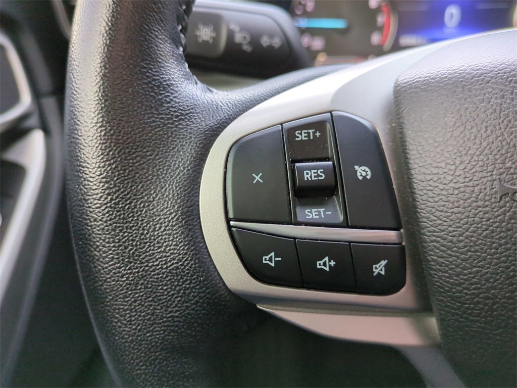 Certified 2022 Ford Explorer XLT w/ Class IV Trailer Tow Package image 24