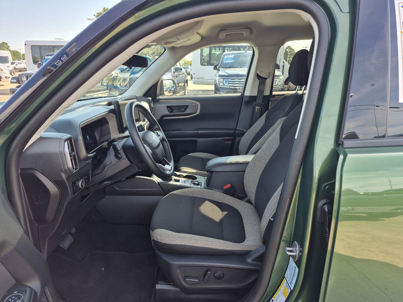 Certified 2025 Ford Bronco Sport Big Bend w/ Convenience Package AWD/4WD image 2