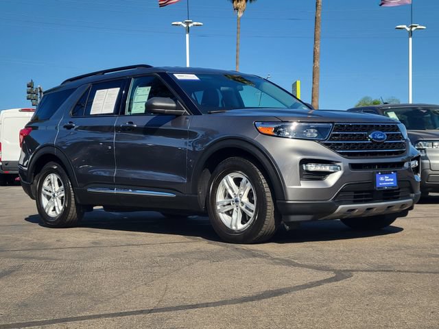 Certified 2022 Ford Explorer XLT w/ Equipment Group 202A RWD image 30