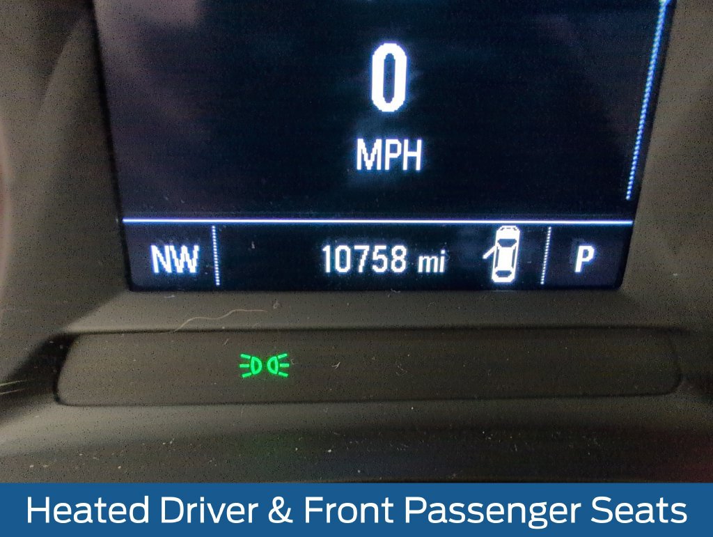 Used 2024 Chevrolet Trax RS FWD image 24
