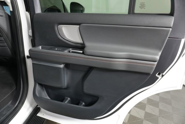 Certified 2025 Ford Expedition Active image 30