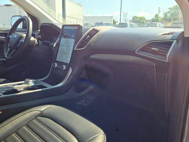 Certified 2024 Ford Edge SEL w/ Convenience Package AWD/4WD image 7