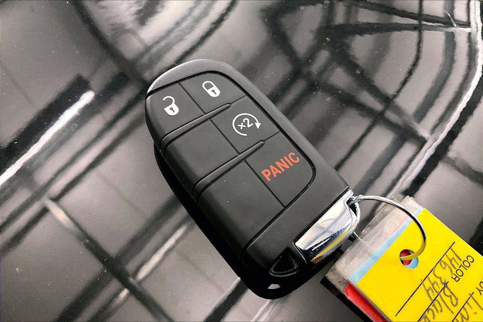 Used 2024 Jeep Compass Limited w/ High Altitude Package image 11