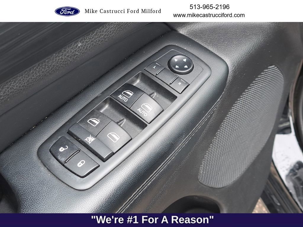 Used 2019 Jeep Grand Cherokee Altitude image 21