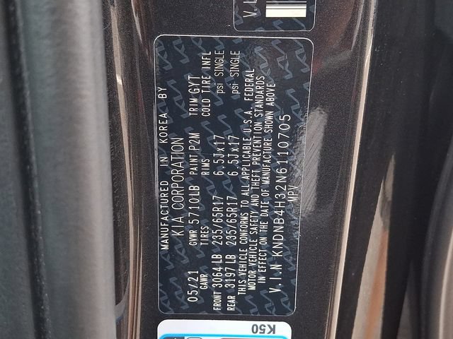 Used 2022 Kia Carnival LX FWD image 27