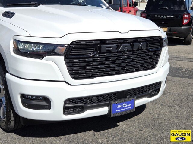 Used 2025 RAM 1500 Tradesman AWD/4WD image 2