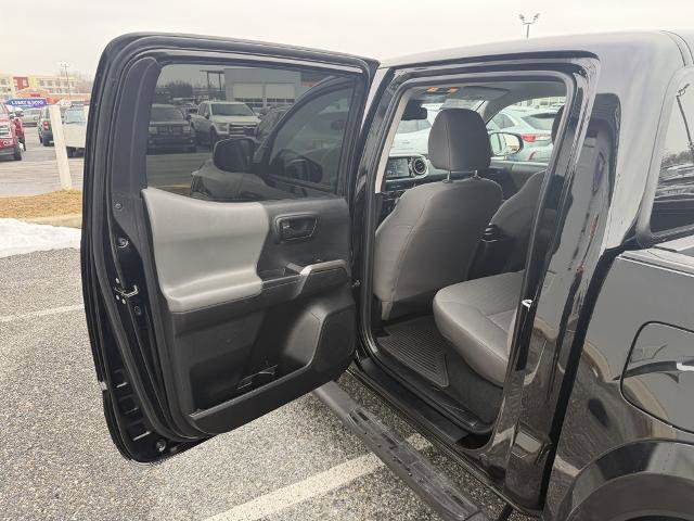 Used 2023 Toyota Tacoma SR5 image 12