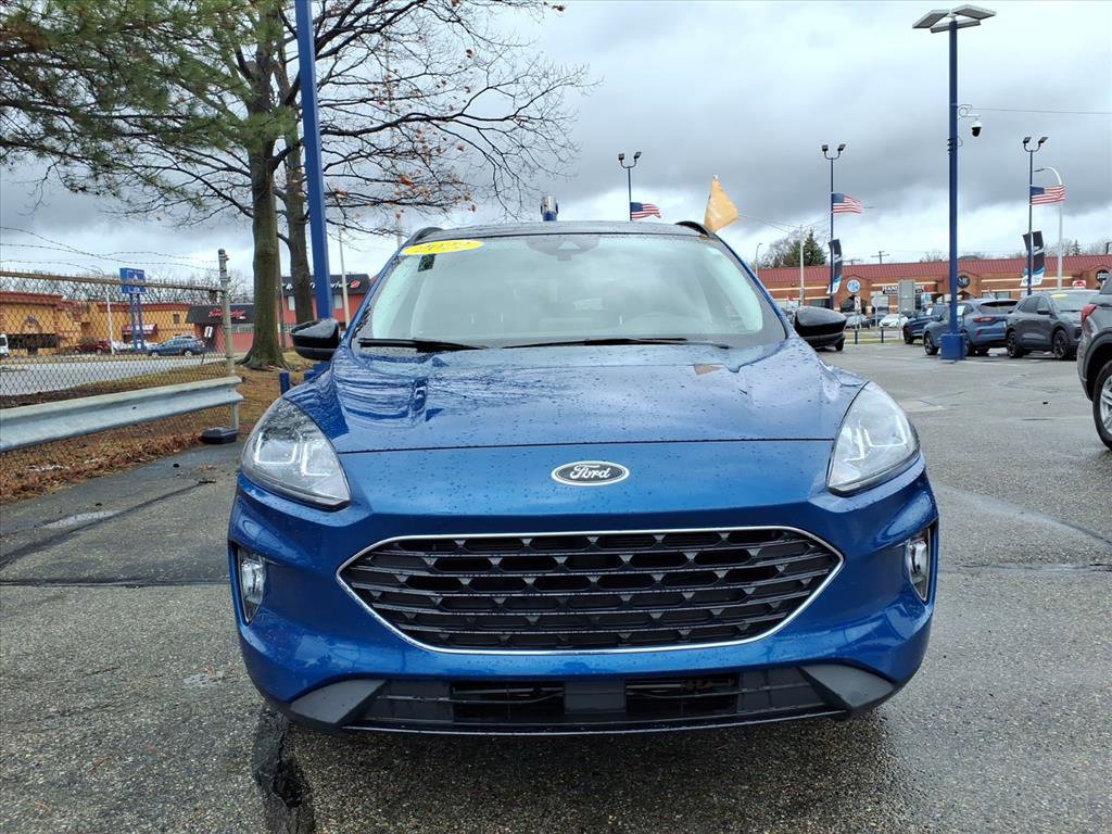 Certified 2022 Ford Escape SEL w/ SEL Stealth AWD Package image 6