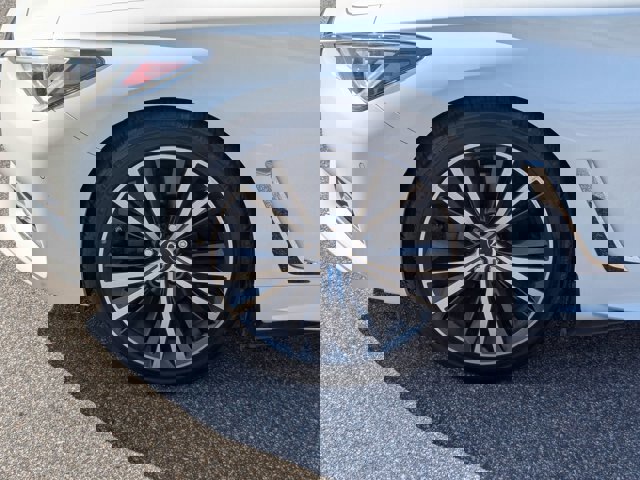 Used 2022 INFINITI Q60 3.0t Luxe w/ Essential Package image 11