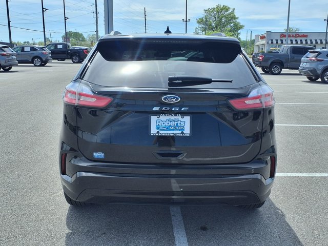 Certified 2024 Ford Edge ST-Line AWD/4WD image 4