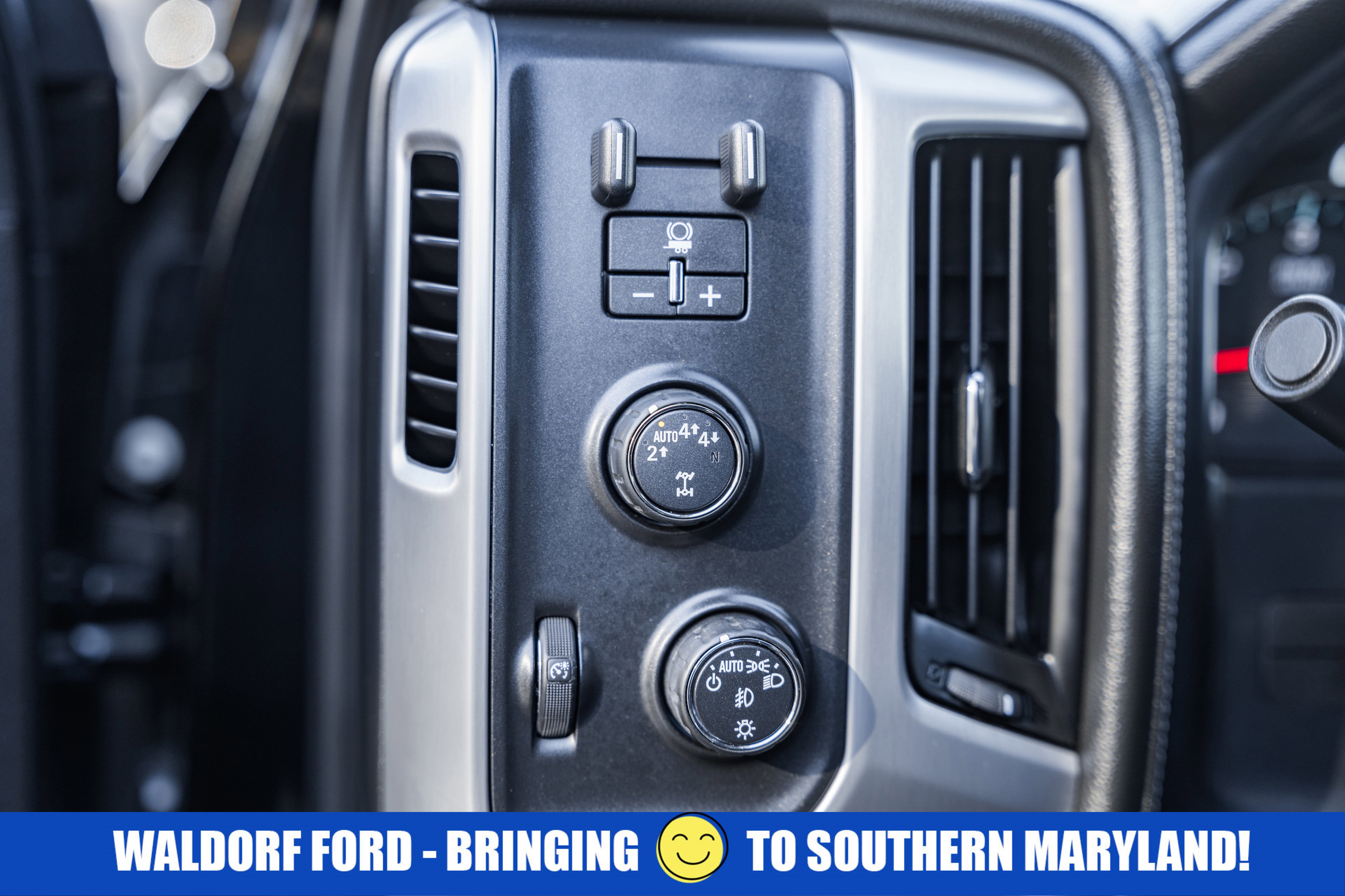 Used 2018 GMC Sierra 1500 SLE w/ SLE Value Package image 44