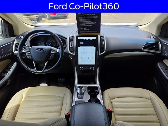 Certified 2023 Ford Edge SEL w/ Convenience Package AWD/4WD image 2