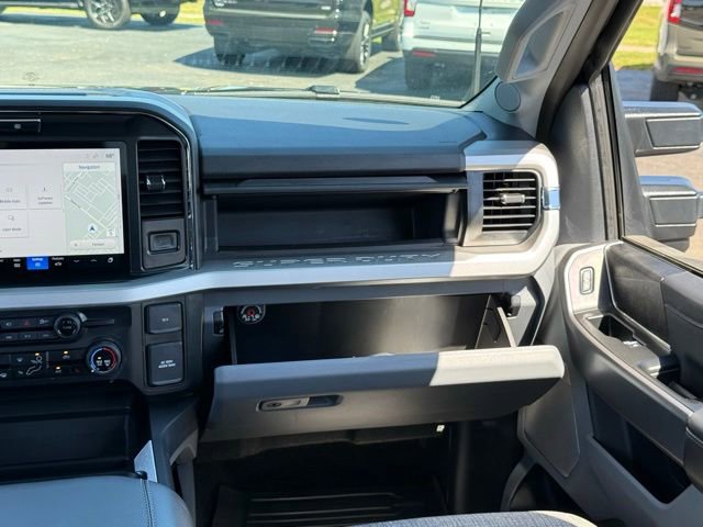 Certified 2025 Ford F350 XLT w/ Black Appearance Package AWD/4WD image 36