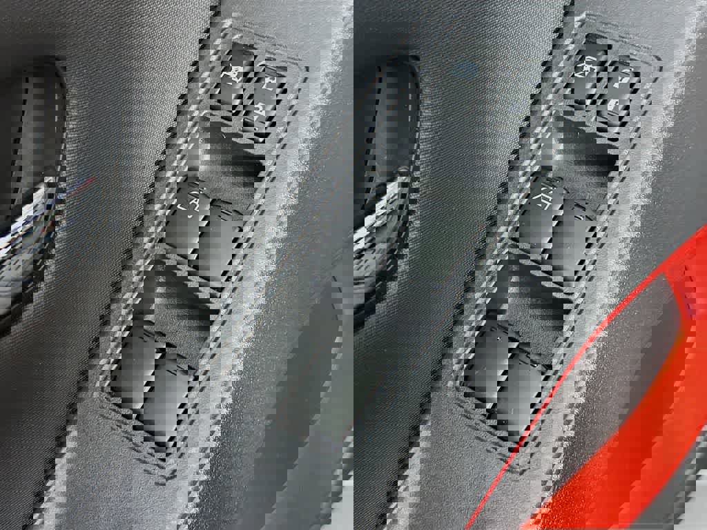 Used 2023 Nissan Frontier PRO-4X w/ Technology Package image 28