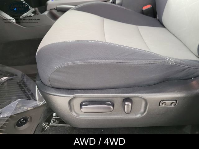 Used 2022 Toyota Tacoma TRD Sport w/ Technology Package AWD/4WD image 14