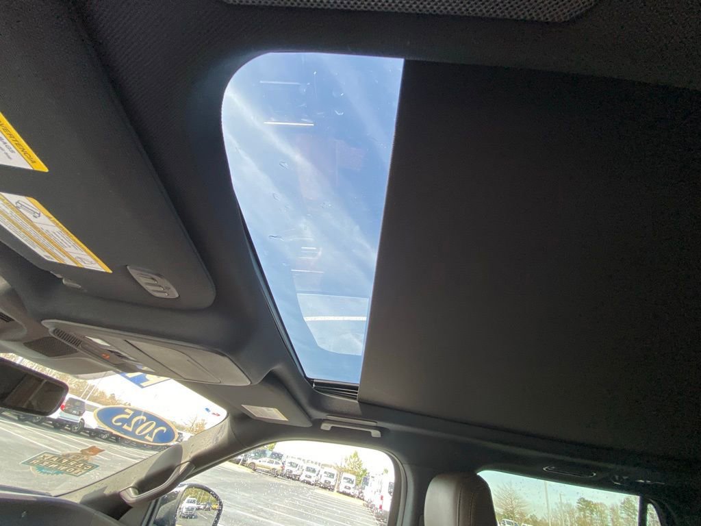 Certified 2025 Ford Expedition King Ranch image 18