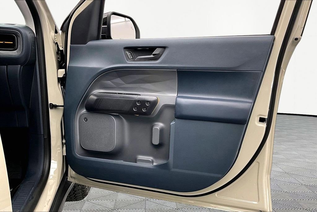 Certified 2025 Ford Maverick Tremor image 25