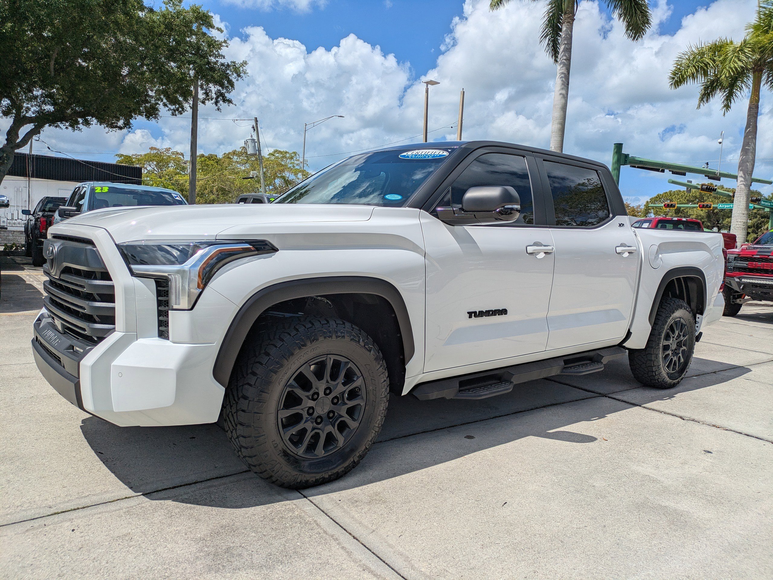Used 2026 Toyota Tundra SR5 w/ SR5 Premium Package AWD/4WD image 7