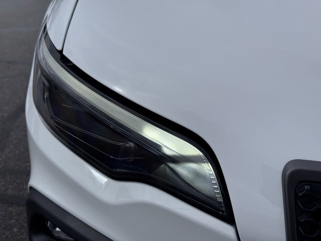 Used 2022 Jeep Cherokee Trailhawk w/ Sound & Nav Group image 10