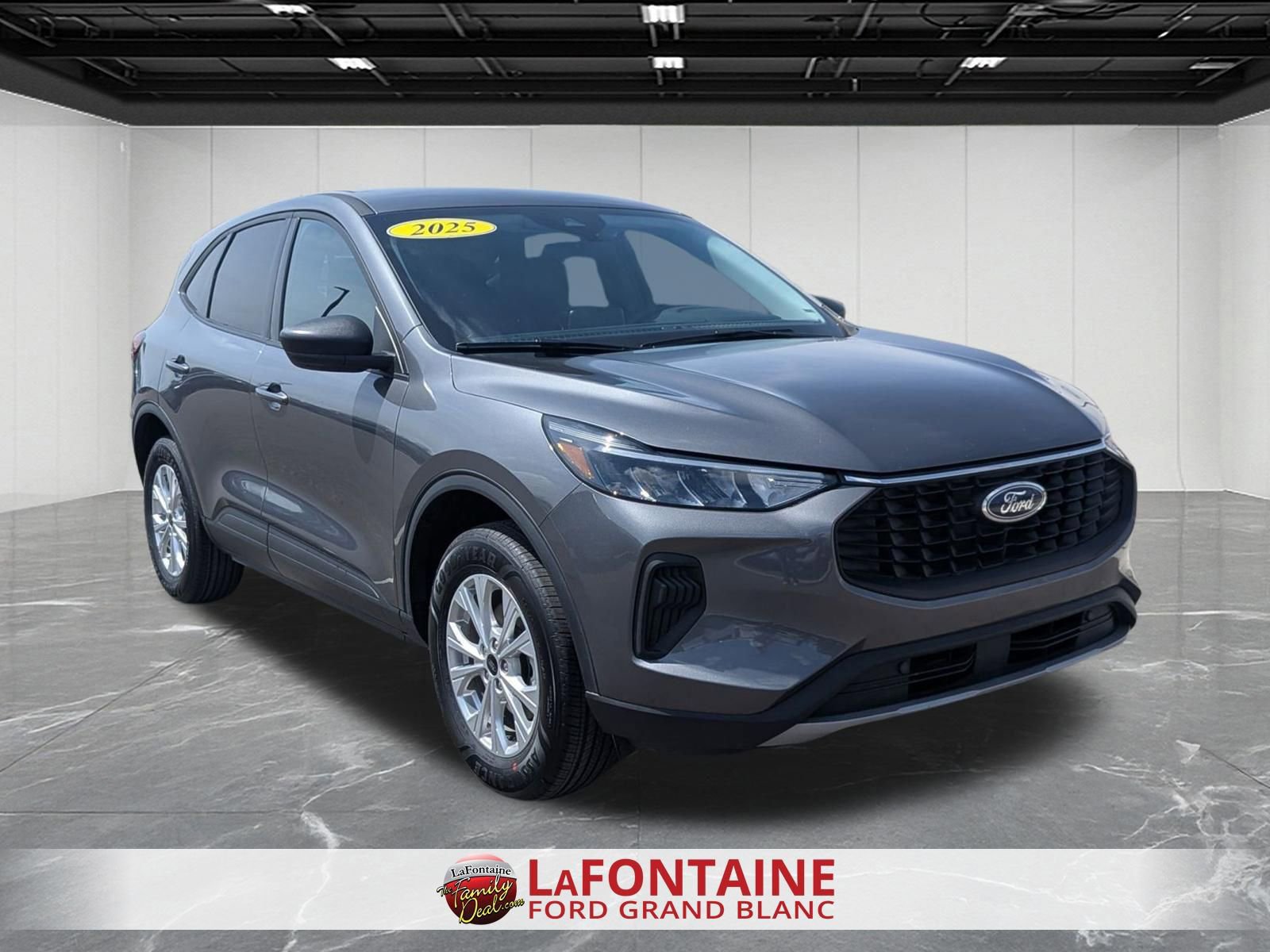 Certified 2025 Ford Escape Active AWD/4WD image 7