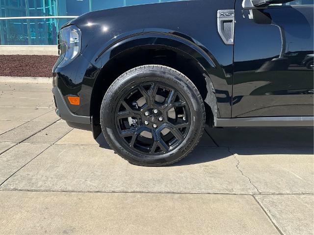 Certified 2026 Ford Maverick XLT w/ Black Appearance Package AWD/4WD image 22
