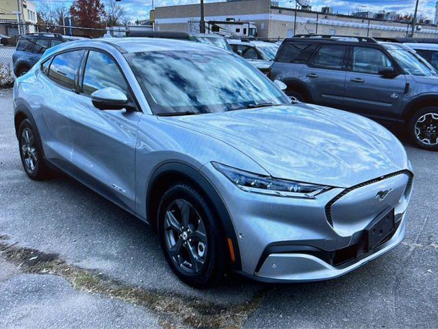 Certified 2021 Ford Mustang Mach-E Select w/ Comfort/Technology Package image 17