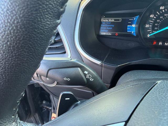Certified 2018 Ford Edge Titanium w/ Equipment Group 301A AWD/4WD image 35