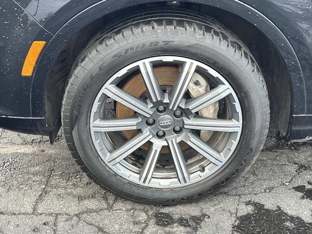 Used 2017 Audi Q7 3.0T Premium Plus w/ Premium Plus Package image 10