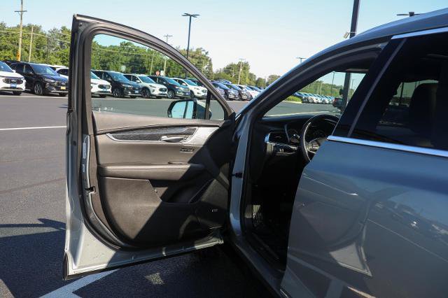 Used 2023 Cadillac XT5 Premium Luxury AWD/4WD image 16