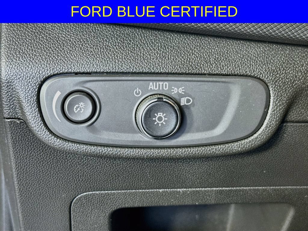 Used 2025 Chevrolet TrailBlazer LT FWD image 13