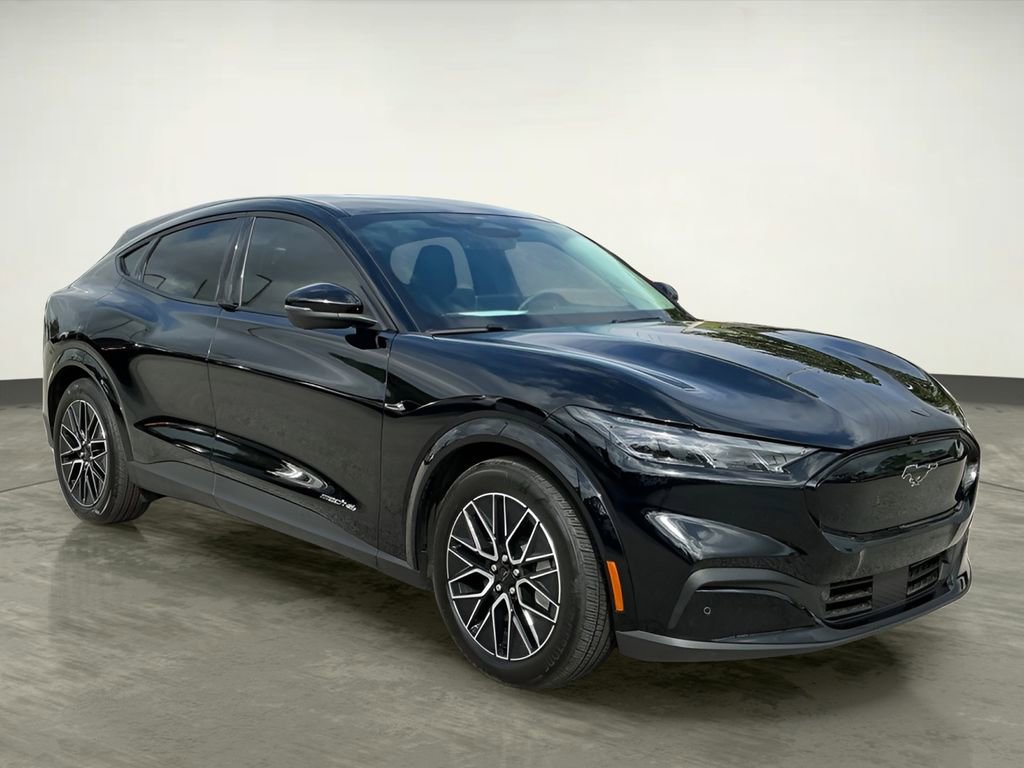 Certified 2025 Ford Mustang Mach-E Premium image 10