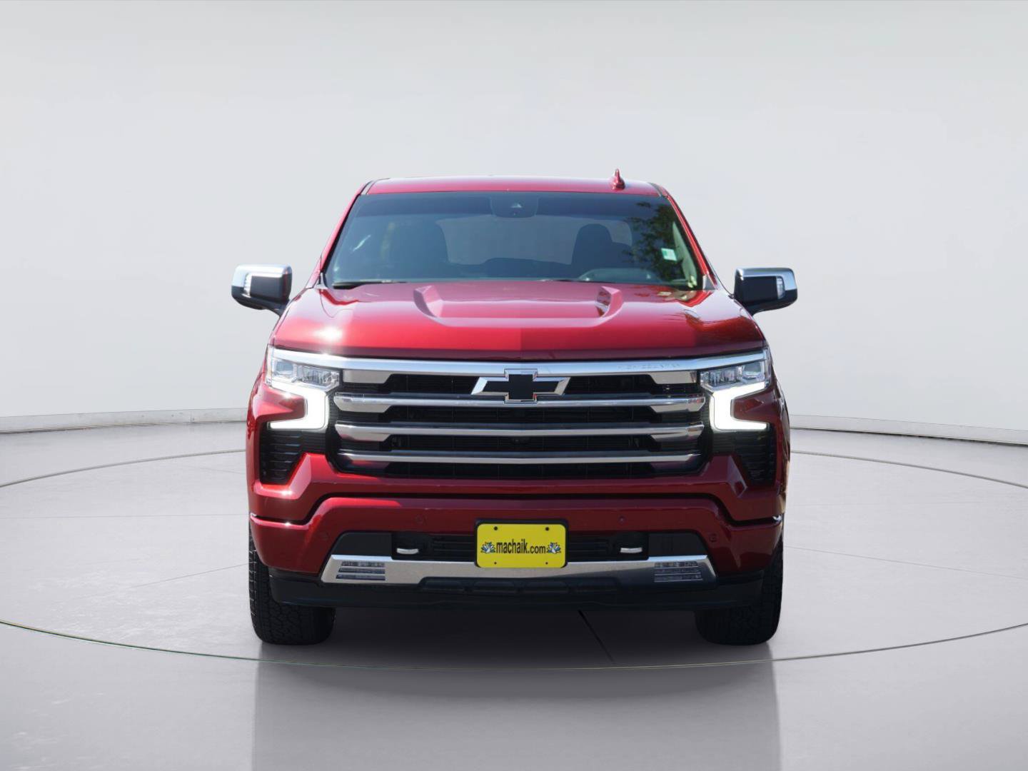 Used 2025 Chevrolet Silverado 1500 High Country AWD/4WD image 3