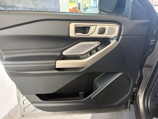 Certified 2024 Ford Explorer Limited w/ Limited Technology Package AWD/4WD image 22