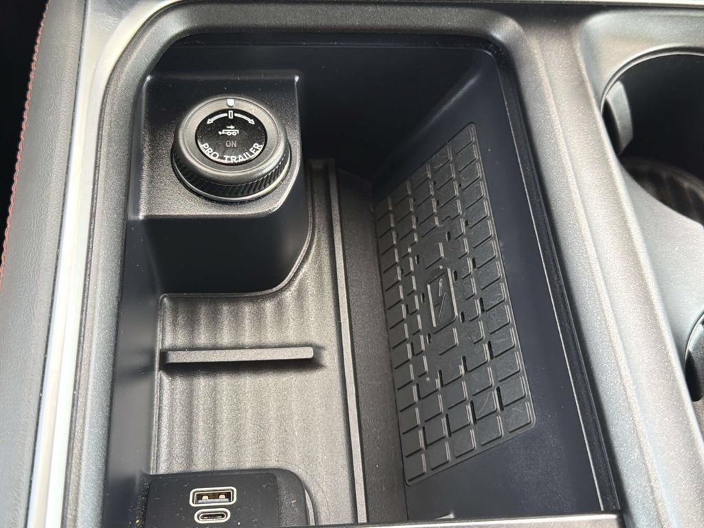 Certified 2025 Ford Expedition Max Active RWD image 21