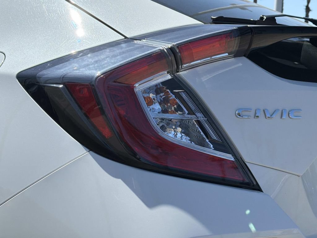 Used 2019 Honda Civic EX image 8