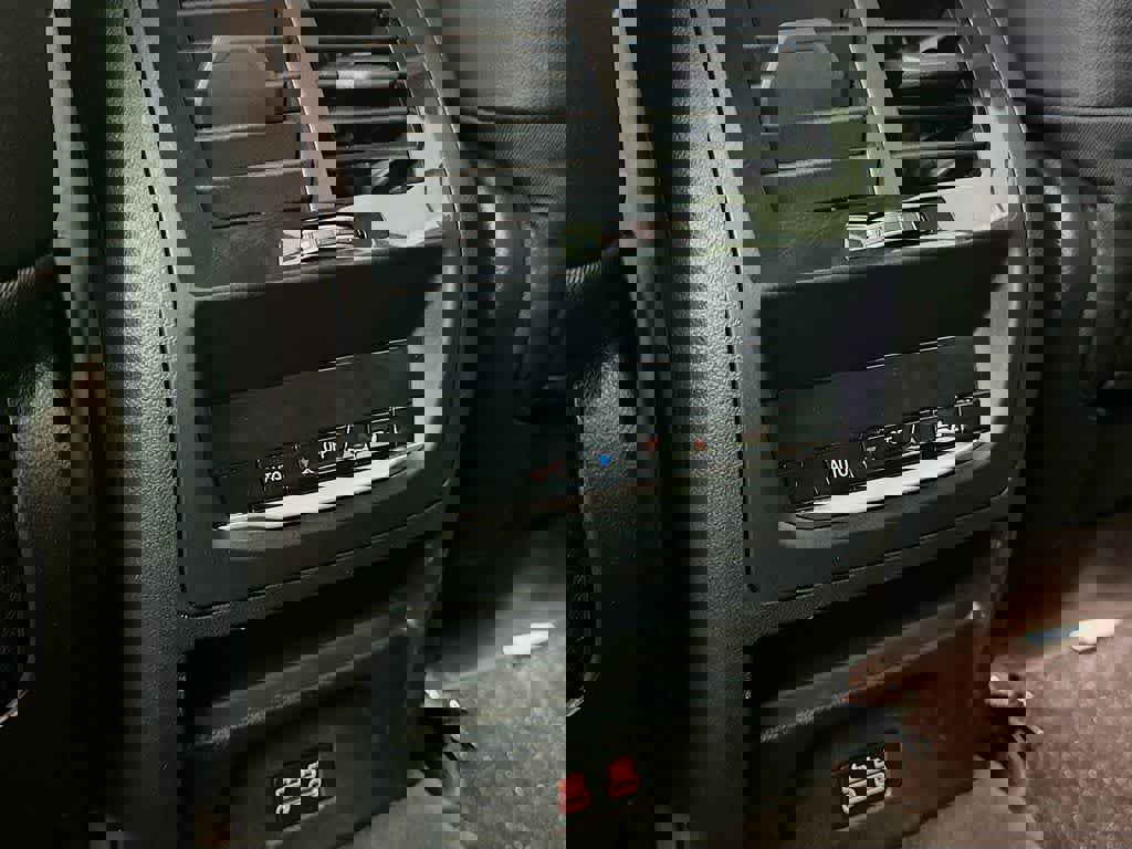 Used 2022 BMW X3 xDrive30i image 16