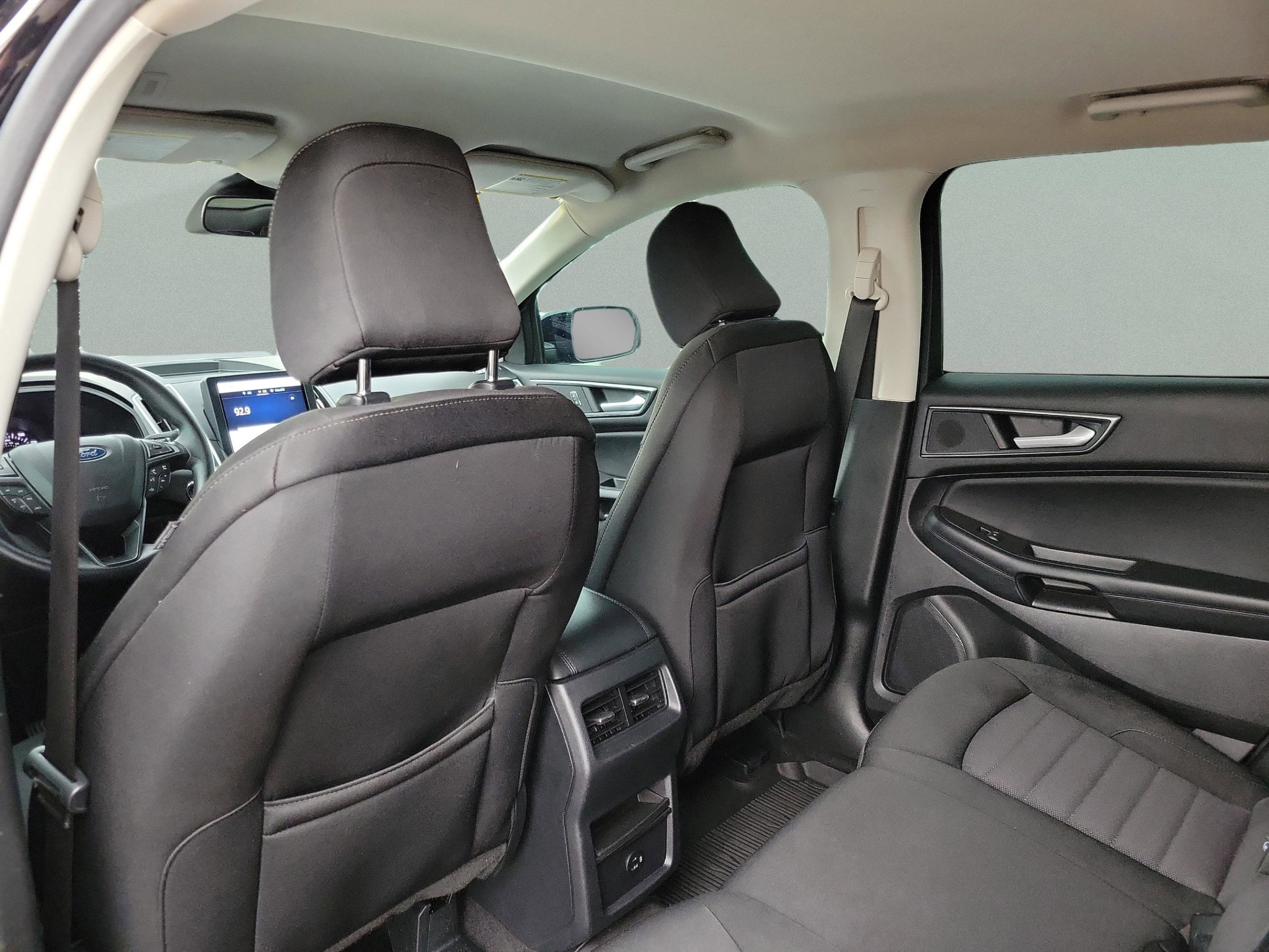 Certified 2022 Ford Edge SE w/ Black Appearance Package image 22