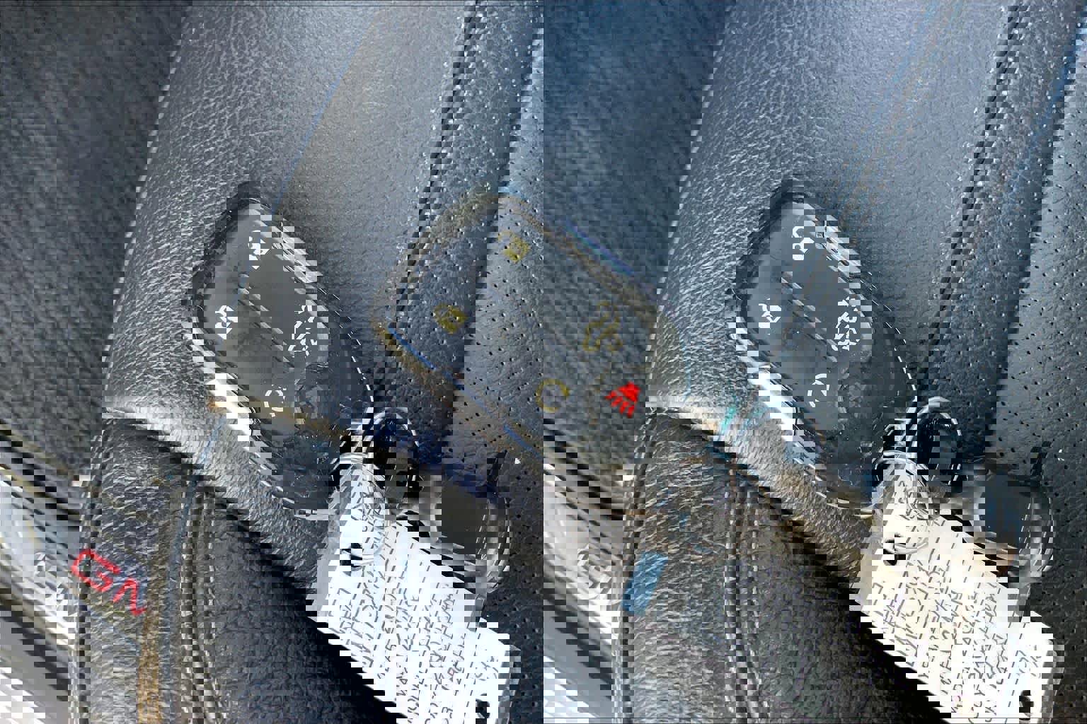 Used 2022 GMC Sierra 2500 Denali w/ Denali Black Diamond Edition image 14