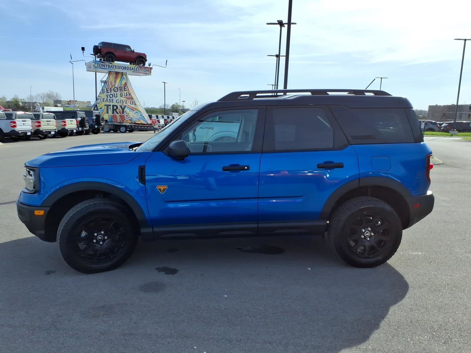 Certified 2025 Ford Bronco Sport Badlands w/ Badlands Tech Package image 2