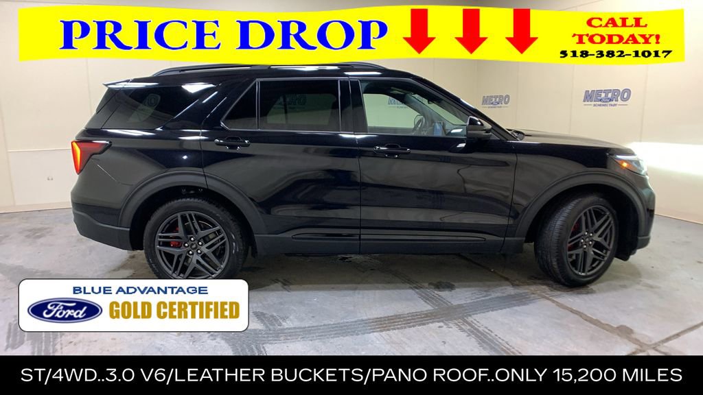 Certified 2025 Ford Explorer ST AWD/4WD image 2