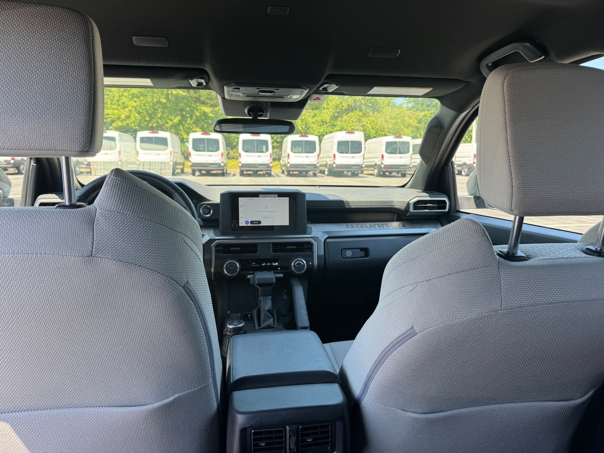 Used 2025 Toyota 4Runner SR5 AWD/4WD image 10