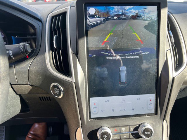 Certified 2022 Ford Edge SEL w/ Convenience Package image 16