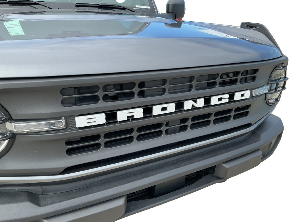 Certified 2025 Ford Bronco 2-Door AWD/4WD image 12