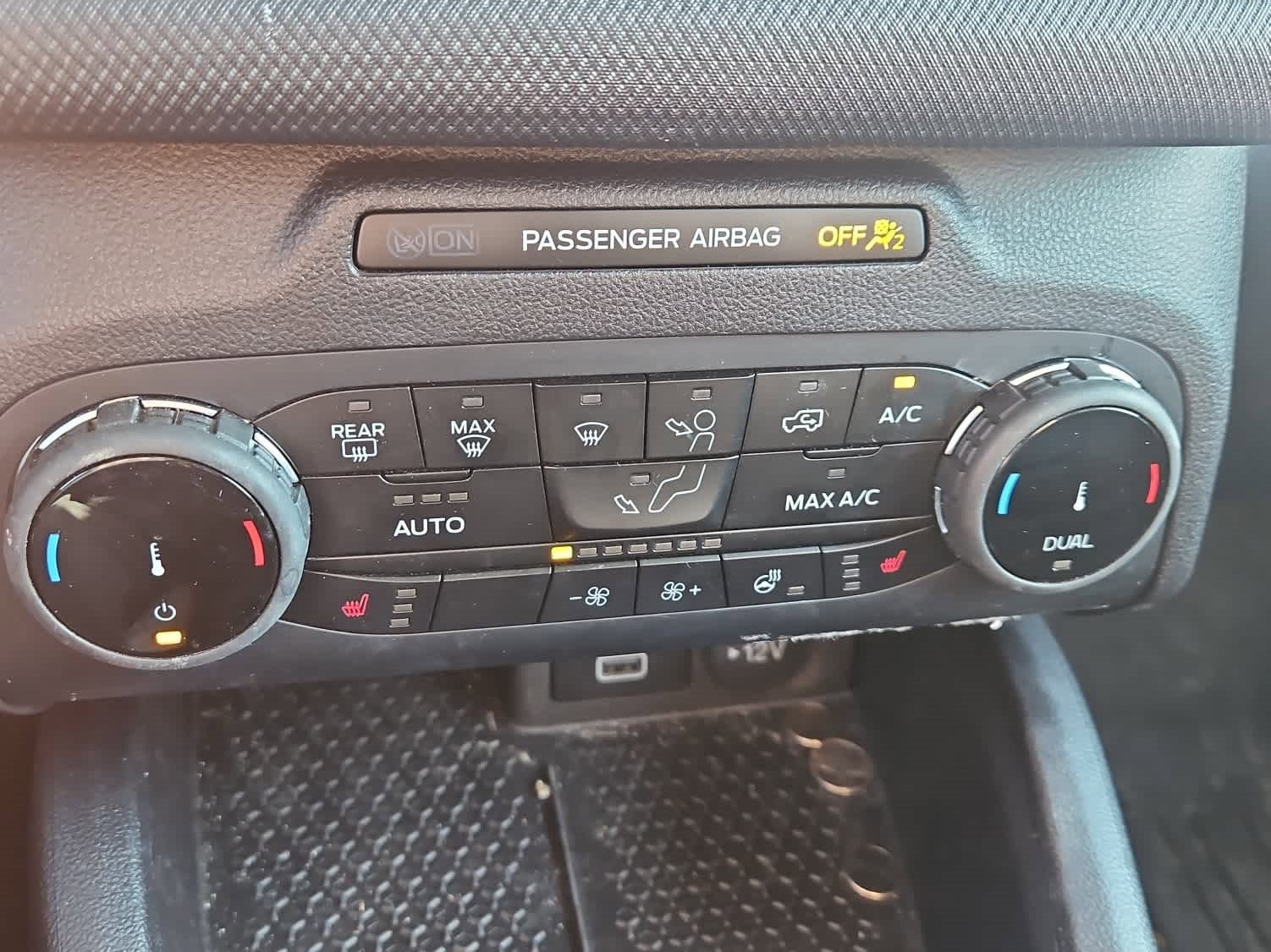 Certified 2024 Ford Bronco Sport Outer Banks w/ Topo Graphic Package image 17