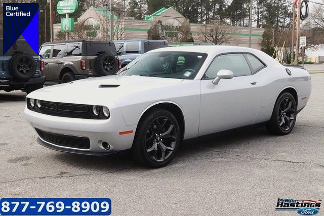 Used 2020 Dodge Challenger SXT w/ Blacktop Package image 1