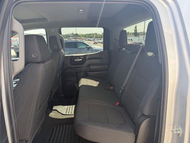 Used 2022 Chevrolet Silverado 1500 Custom w/ Safety Confidence Package AWD/4WD image 13