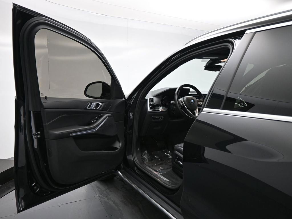 Used 2021 BMW X5 sDrive40i w/ Convenience Package image 9