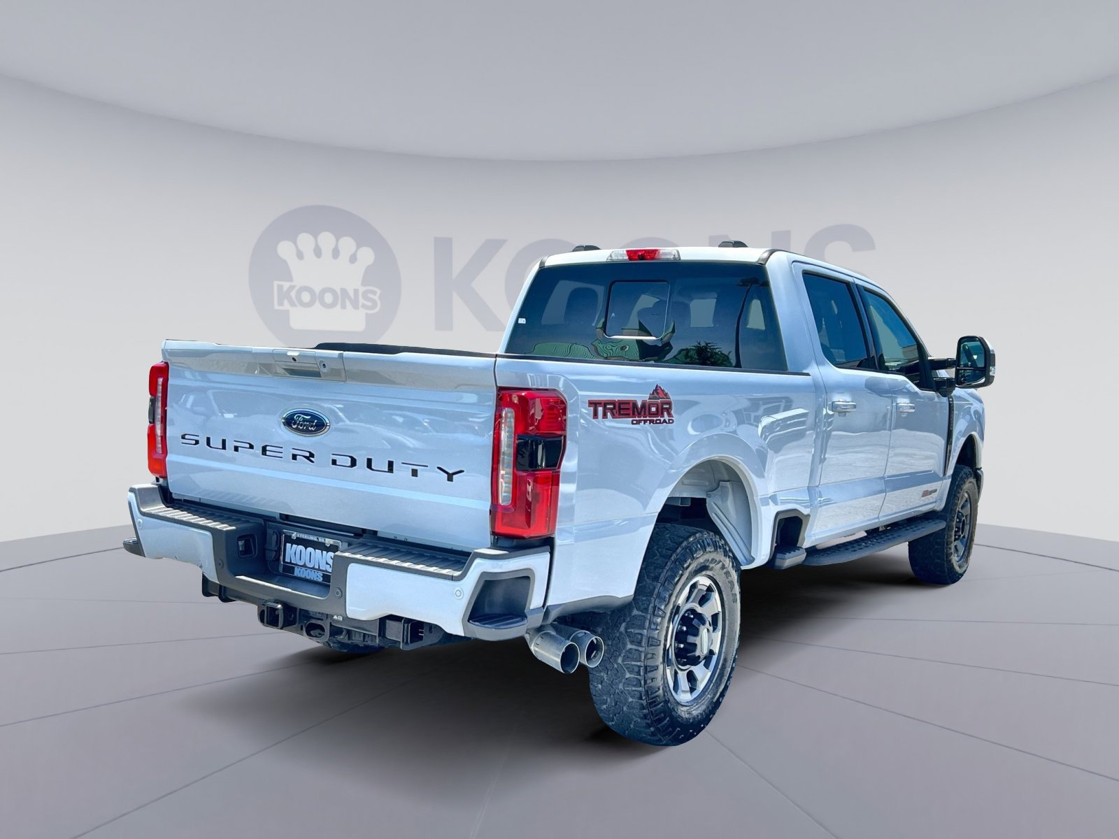 Certified 2023 Ford F250 Lariat w/ Tremor Off-Road Package AWD/4WD image 11
