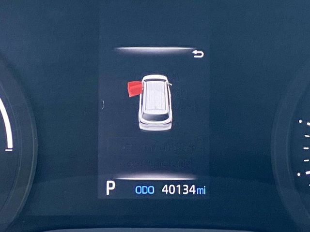 Used 2022 Toyota Sienna XLE image 26